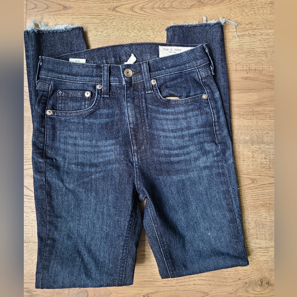Rag & Bone skinny jeans EUC Size 25 high rise ankle